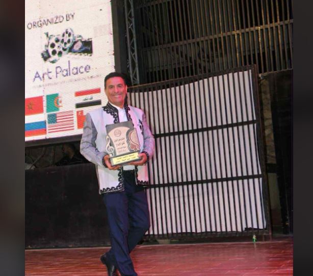 منتدى مصر الدولي "كنوز الإبداع" : نبيل خليفة يفوز بالجائزة الثالثة ...